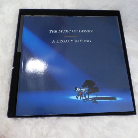The Music of Disney: A Legacy in Song 3 CD Box Set 1992 Collectible Edition - Picture 4 of 7